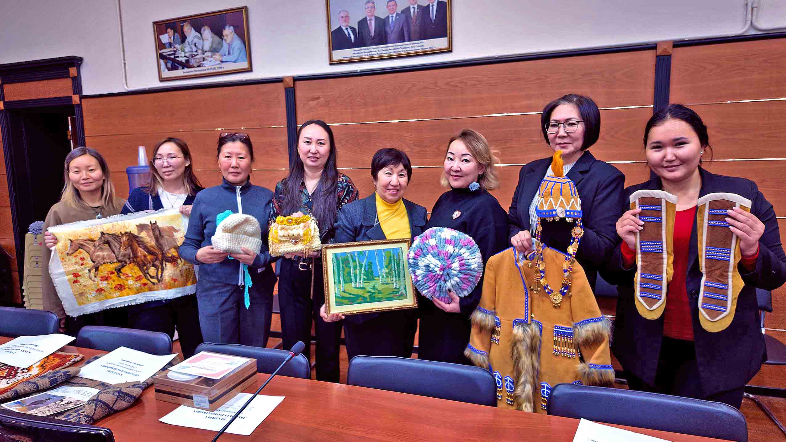 Сотрудницы Академии наук блеснули домашними умениями