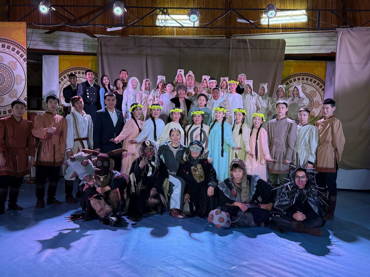 Студенты АГИКИ поставили спектакль-олонхо вместе с жителями Кобяйского улуса