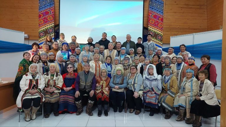 Коренные народы Севера Якутии обратились к Путину: под угрозой наш образ жизни