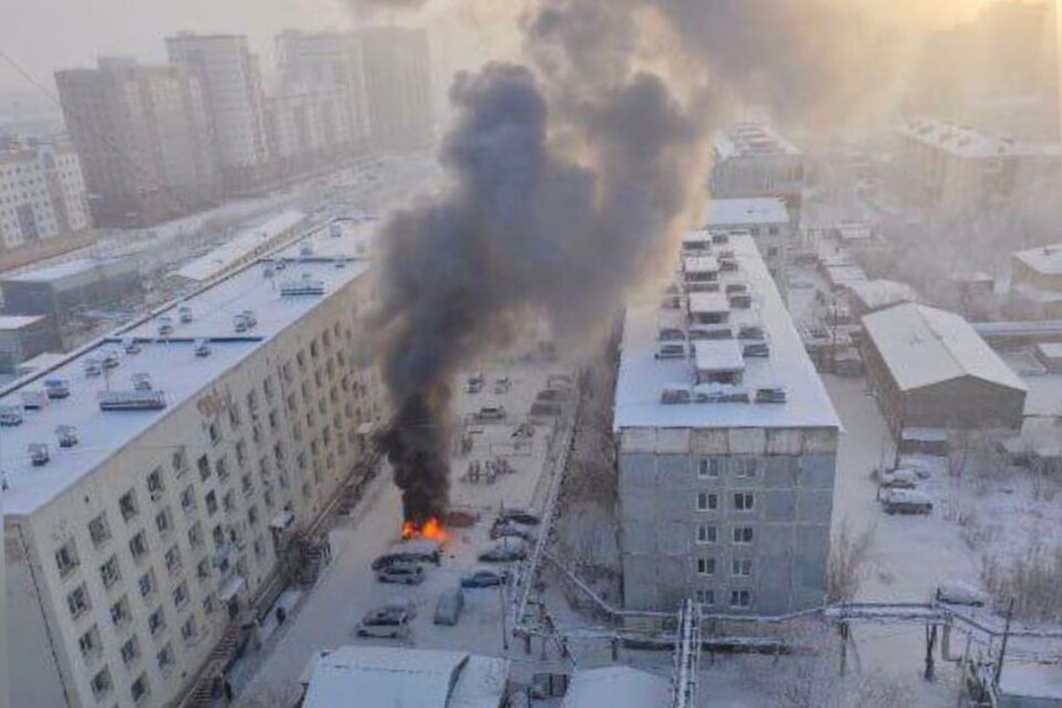 Инцидент во дворе: Пострадал и соседний автомобиль