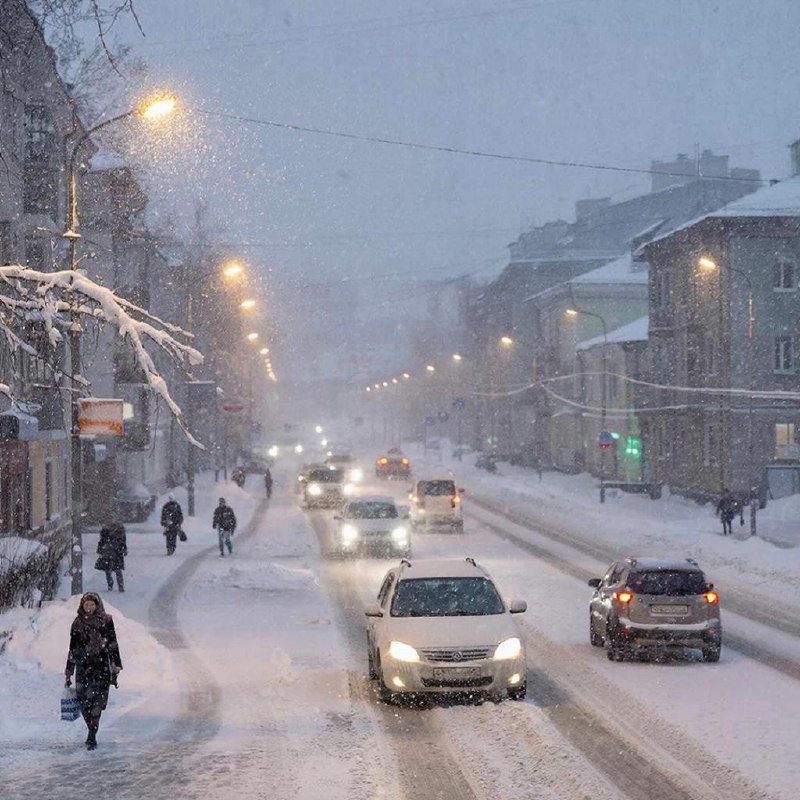 Сильные снегопады ожидаются в центральной части России