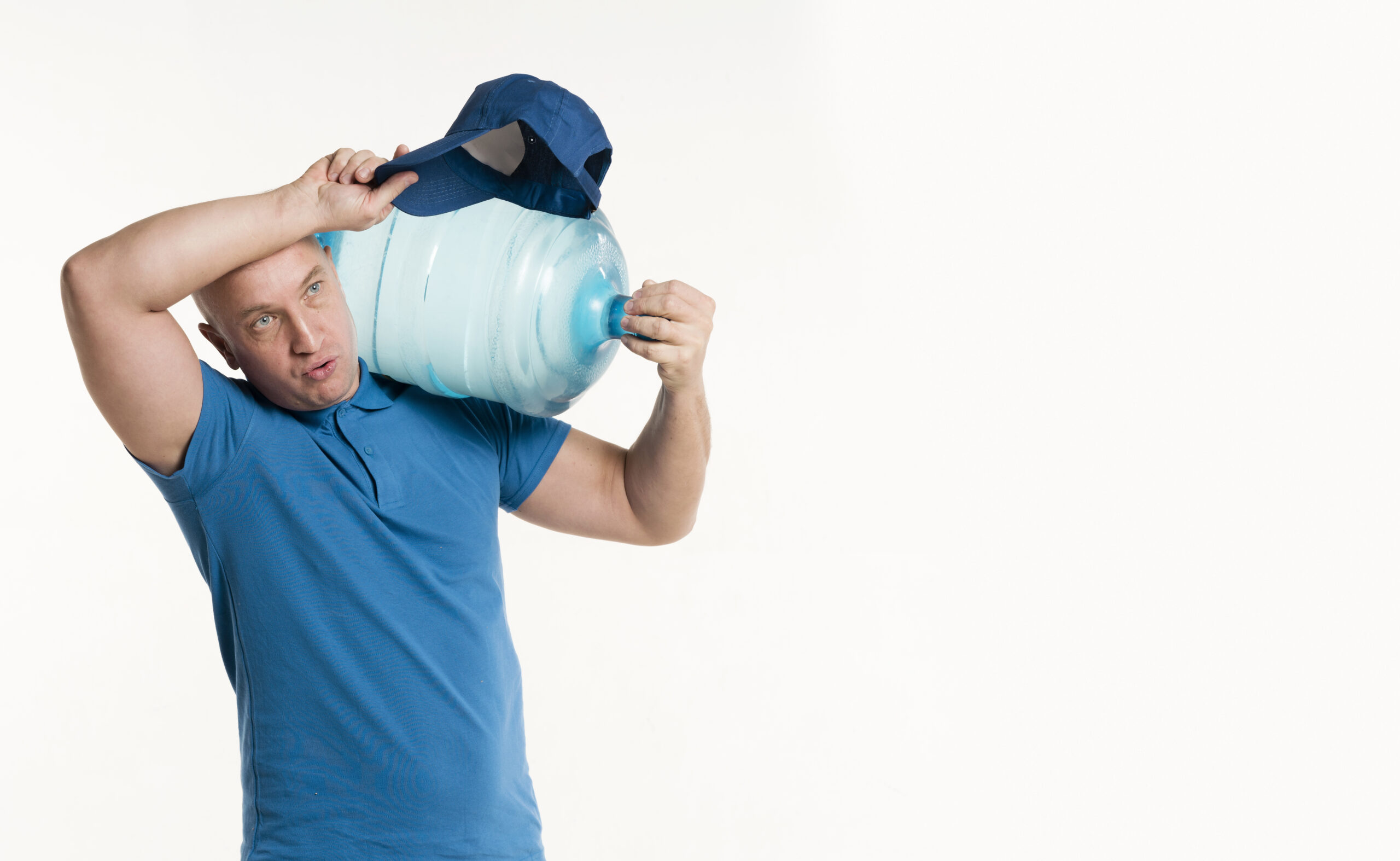 В Госдуме призвали включить бутилированную воду в перечень товаров первой необходимости