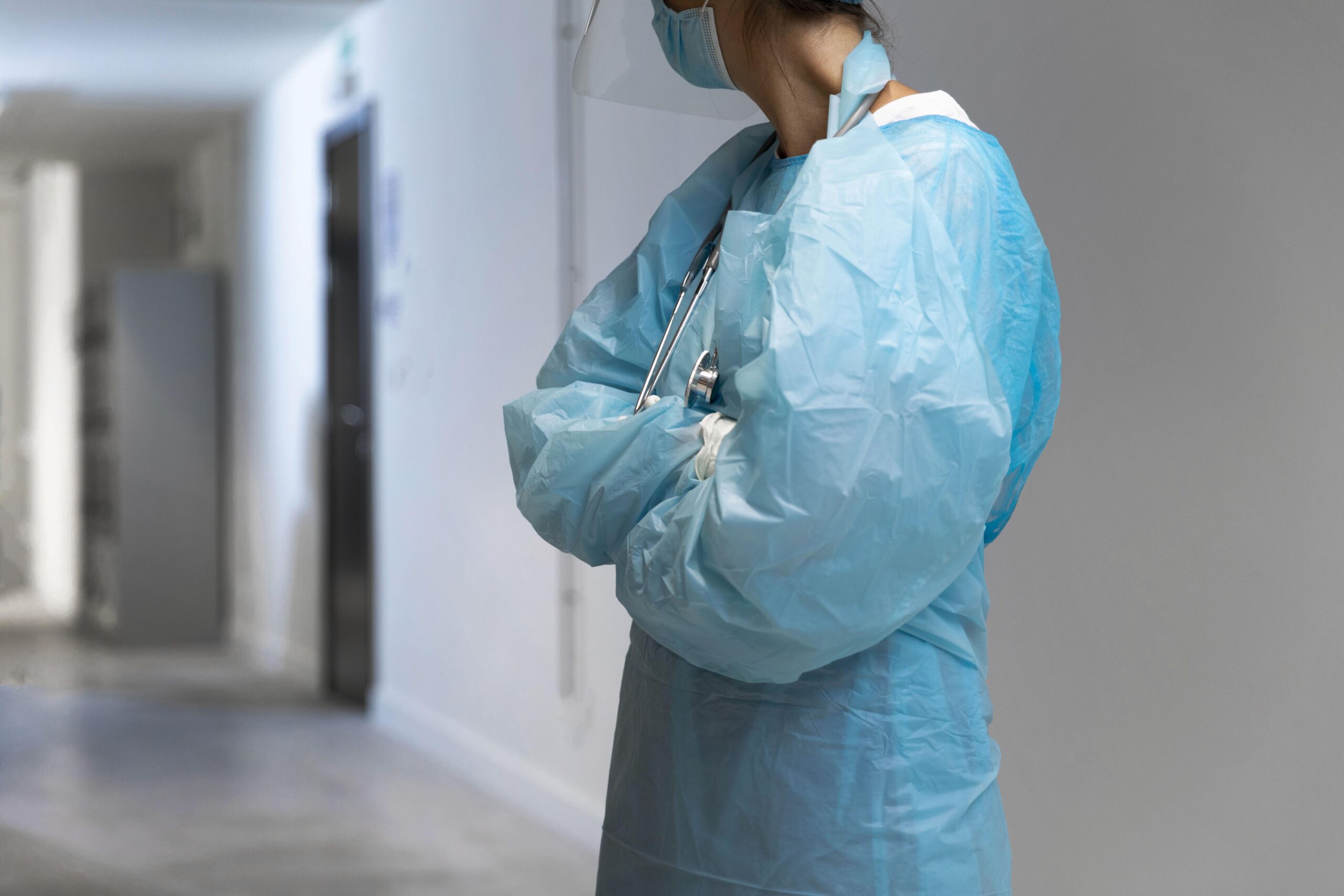 Убивающий за 48 часов: Вирус Нипах — острая инфекция или глобальная угроза?