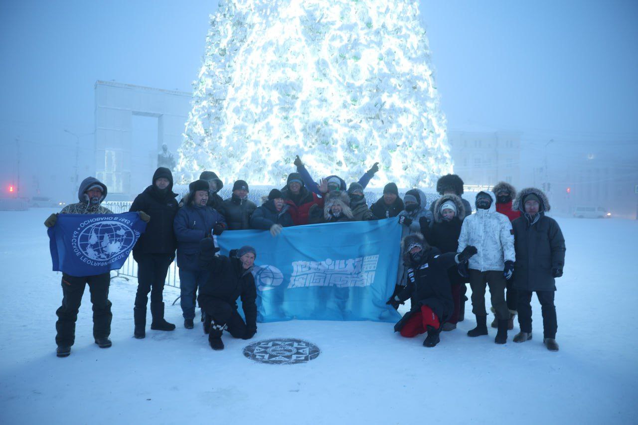 Якутская пурга преградила путь китайским туристам к Голове Дракона