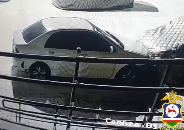 Якутянка решила ночью угнать автомобиль, но…