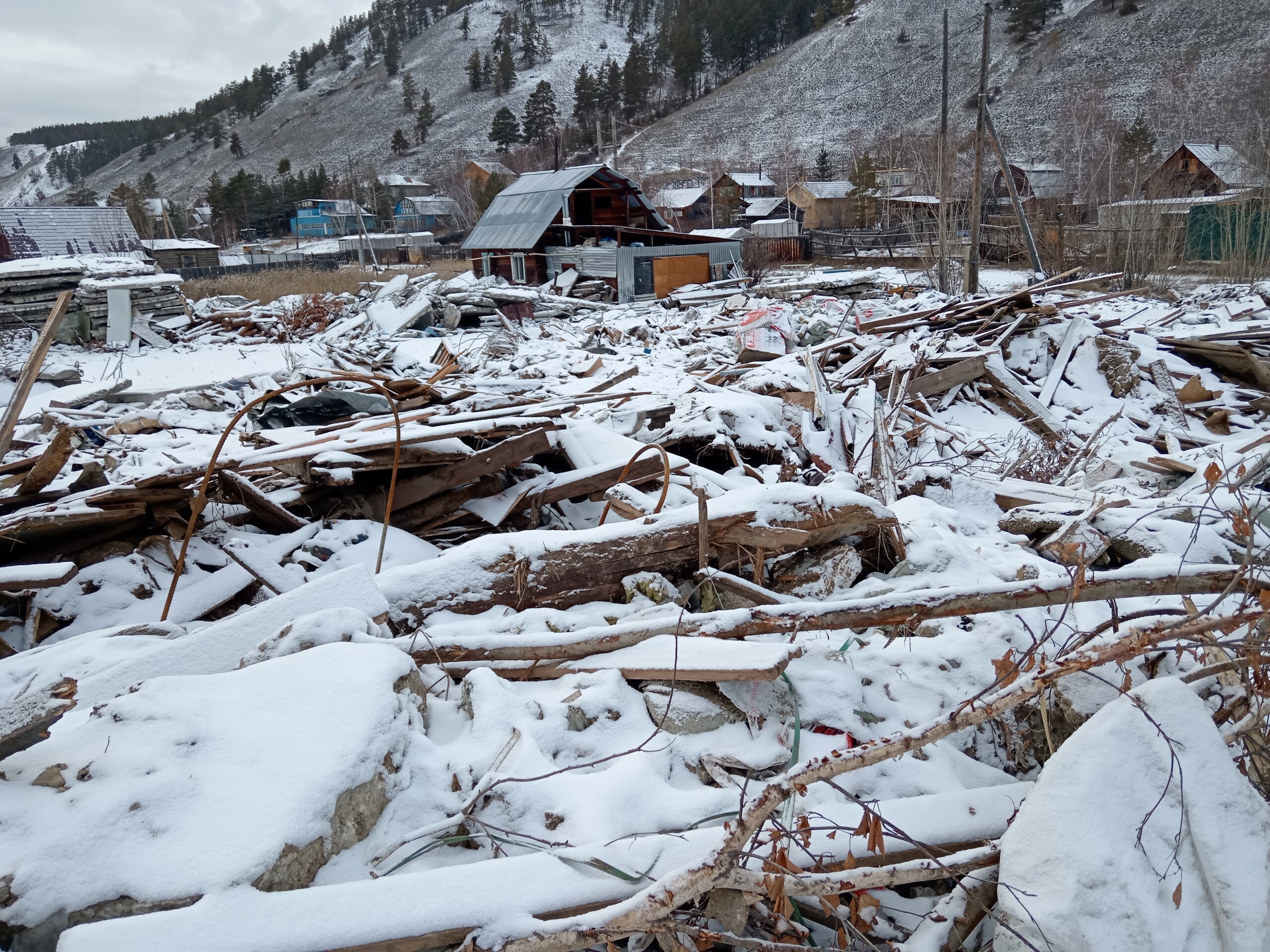Жительница Якутска уберет свалку и выплатит 400 тыс. рублей