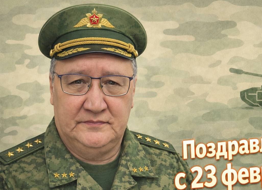 Депутаты Ил Тумэна примеряют Звезду Героя России и генеральские погоны…