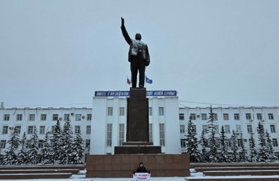 ЛЕНИММИТИН көмүскүүр иэспит биһи көлүөнэ!